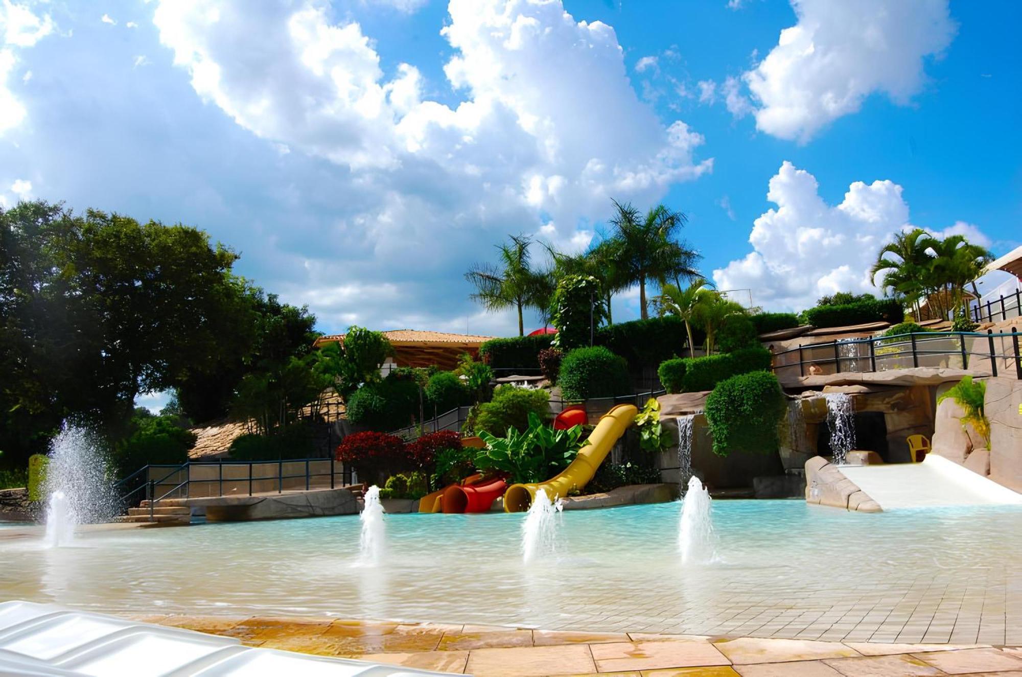 Ferienwohnung Piazza Diroma Com Acesso Ao Acqua Park Caldas Novas Exterior foto
